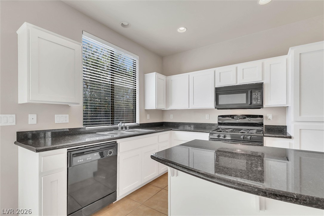 3928 Maldive Isle Court Property Photo 12