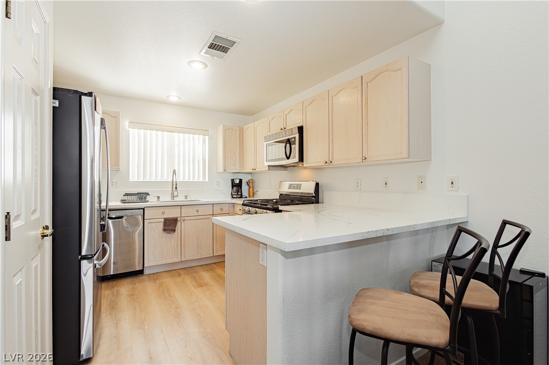 424 Pine Haven Street 203 Property Photo 4