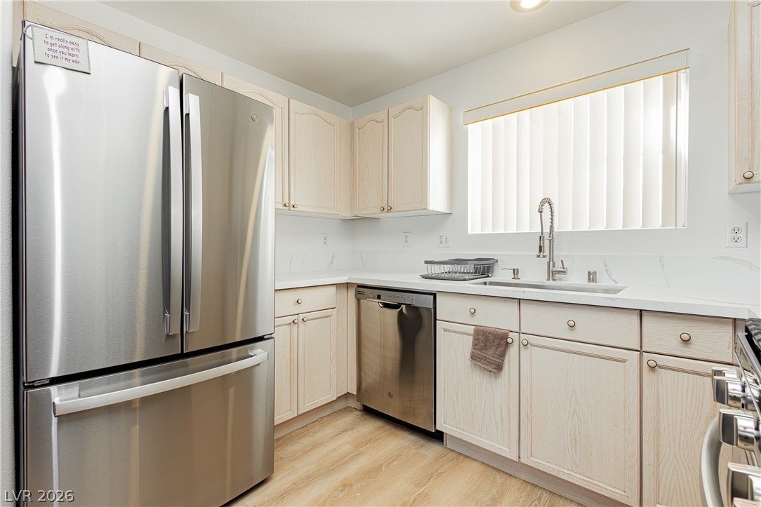 424 Pine Haven Street 203 Property Photo 15