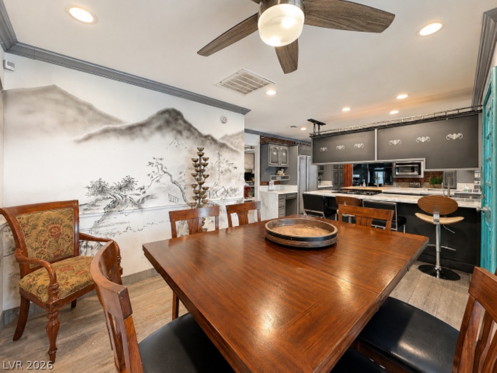 3090 El Camino Road Property Photo 43