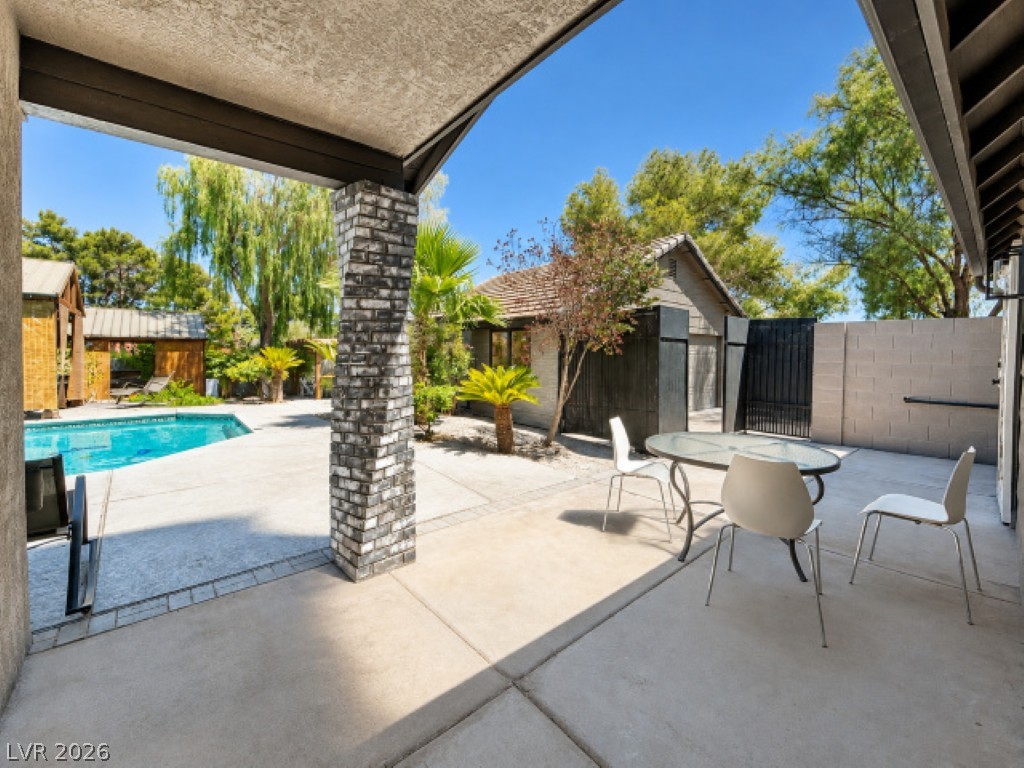 3090 El Camino Road Property Photo 61