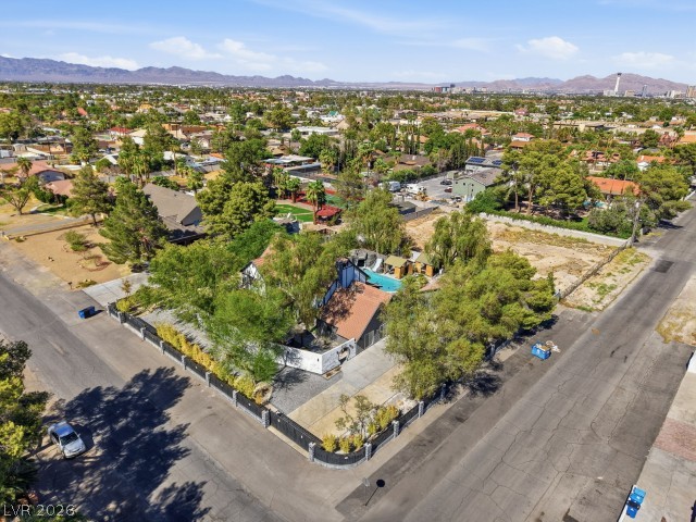 3090 El Camino Road Property Photo 73