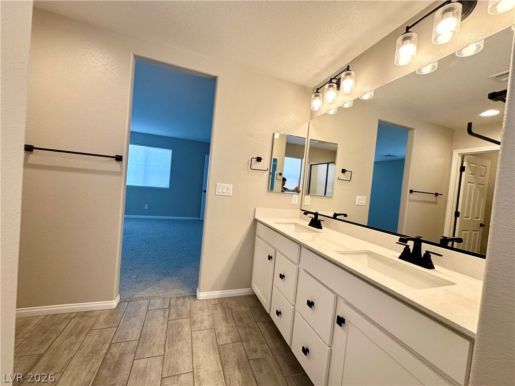 10216 Ullom Drive Property Photo 13