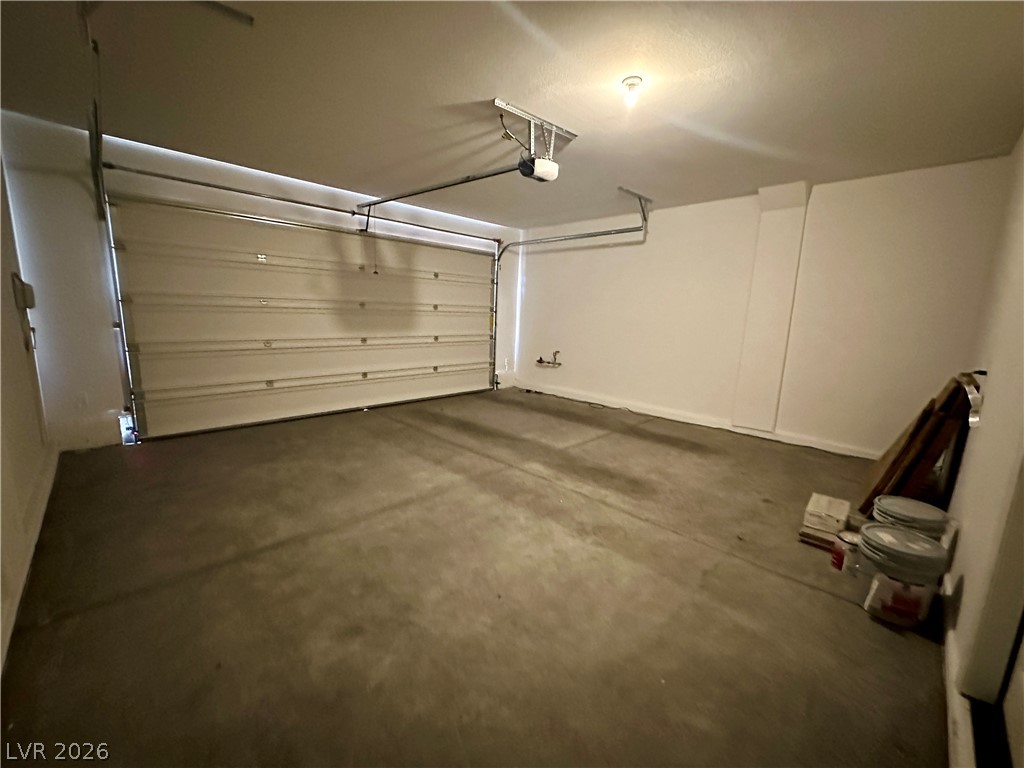 10216 Ullom Drive Property Photo 30