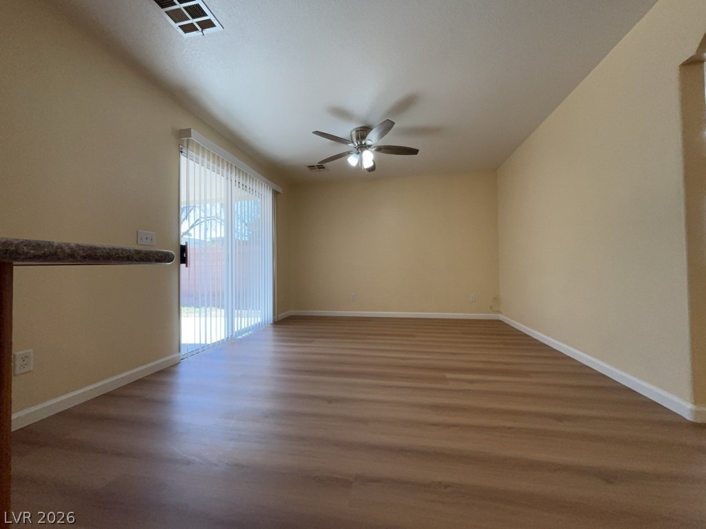 6045 Stone Hollow Avenue Property Photo 9
