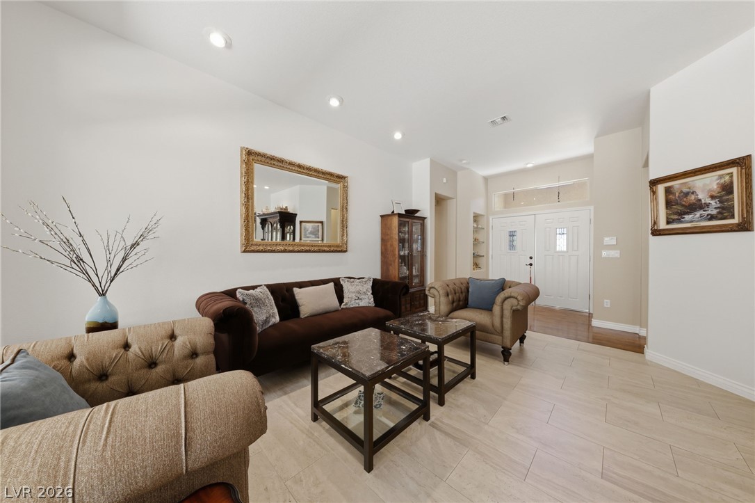 2705 Byron Drive Property Photo 10