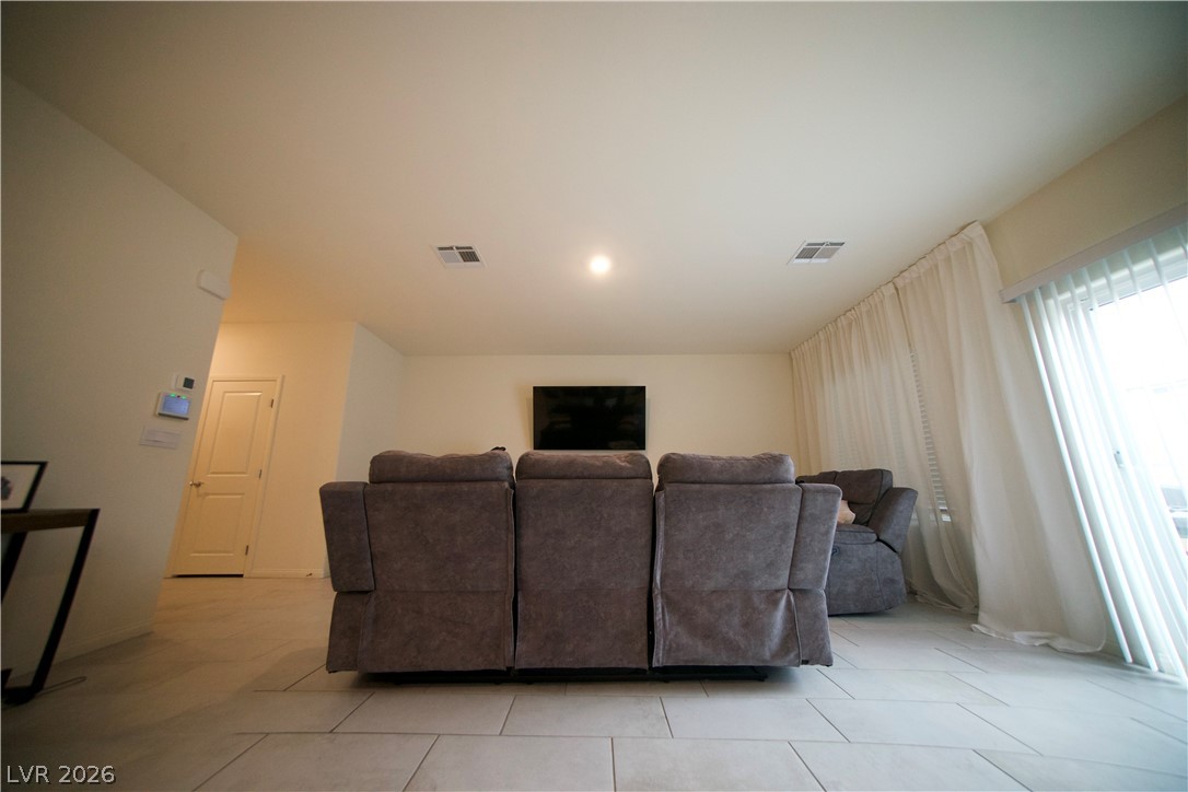 6155 Larimar Gold Street Property Photo 10