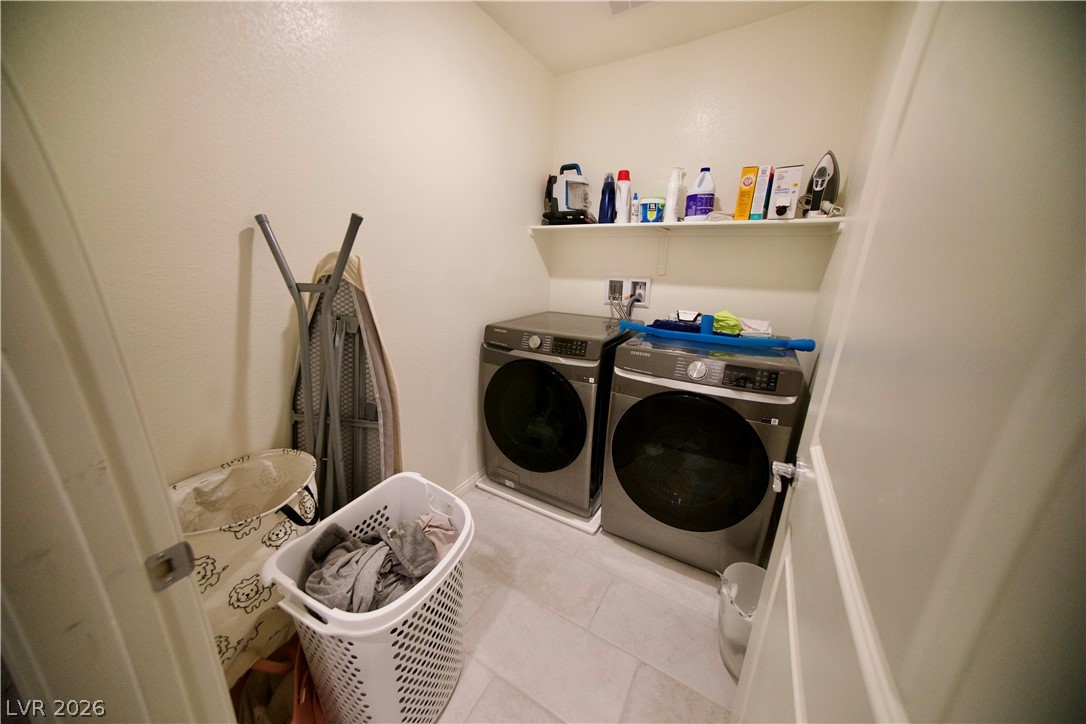 6155 Larimar Gold Street Property Photo 18