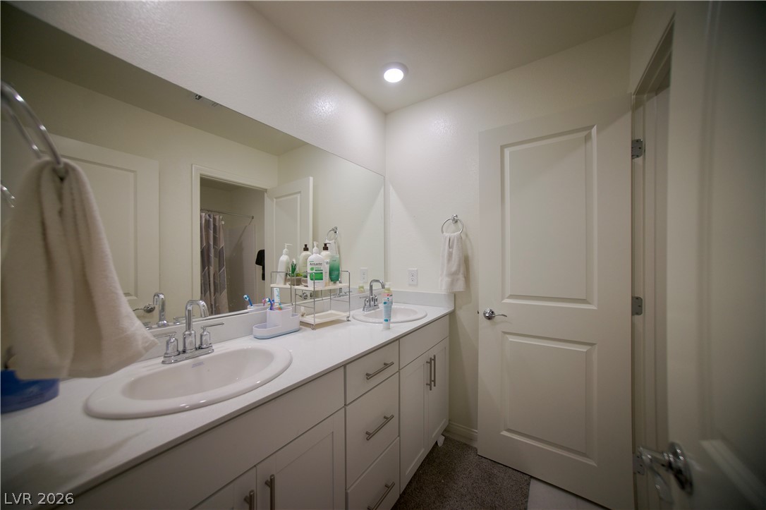 6155 Larimar Gold Street Property Photo 24