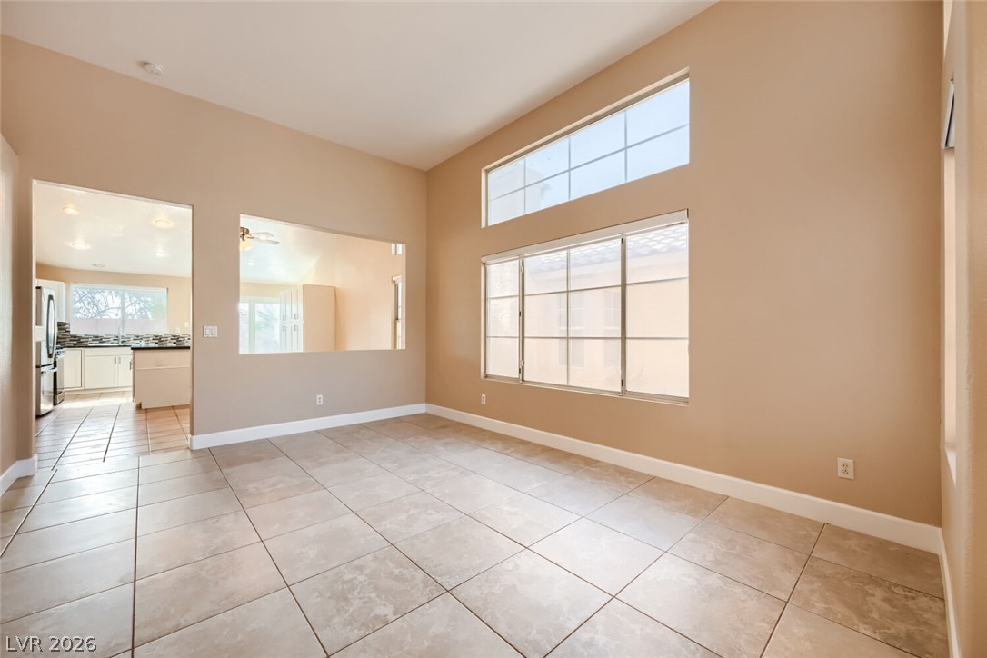 6042 Evening View Street Property Photo 3