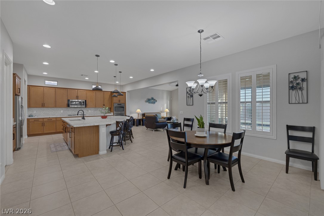 6333 Orto Vaso Avenue Property Photo 13