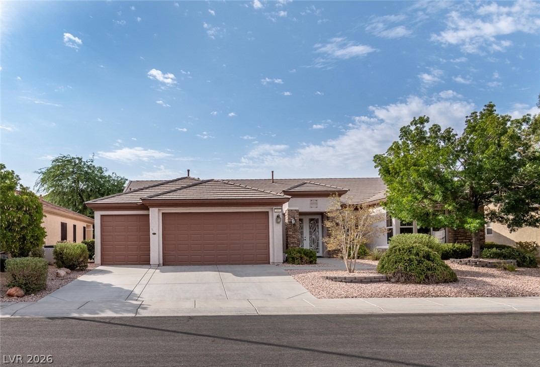 2557 Forest City Drive Property Photo 1