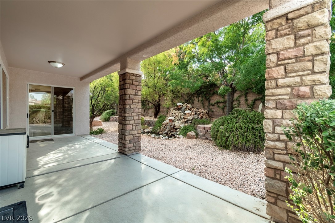2557 Forest City Drive Property Photo 40