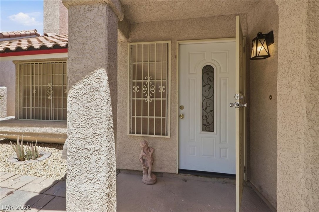 1344 White Drive Property Photo 4