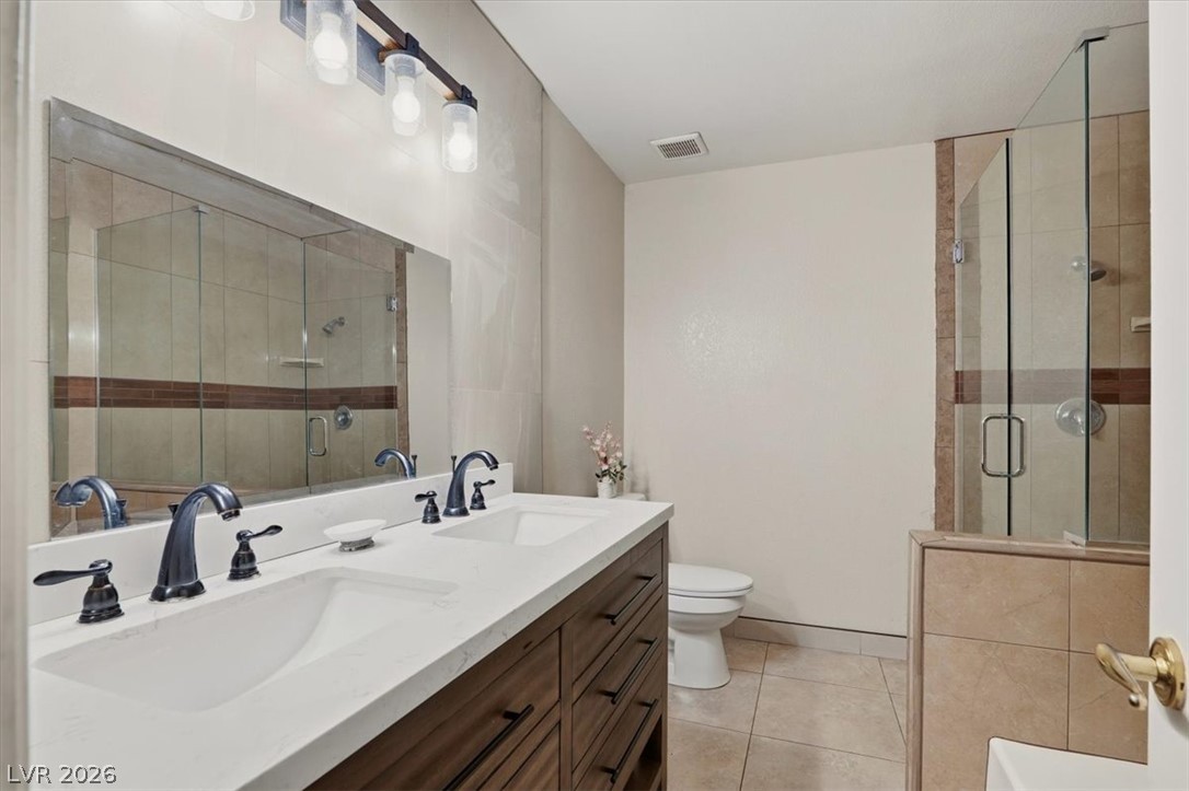 1344 White Drive Property Photo 15