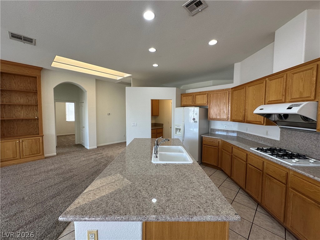 3008 Teal Beach Street Property Photo 19