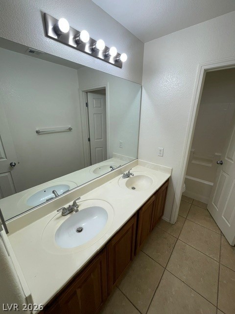 4721 Chino Peak Court Property Photo 20