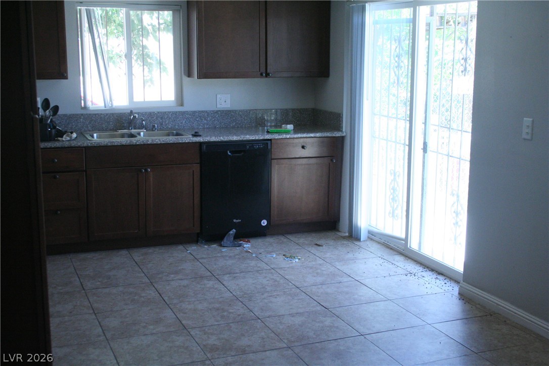 4943 Lana Drive Property Photo 3