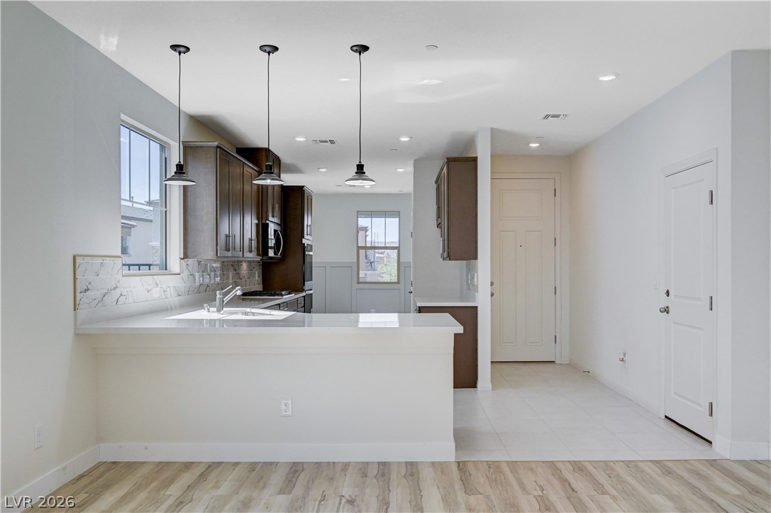 12470 Madison Park Place Property Photo 17