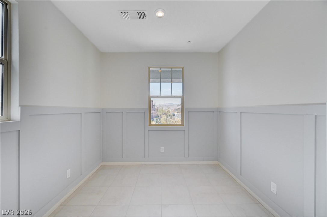 12470 Madison Park Place Property Photo 28