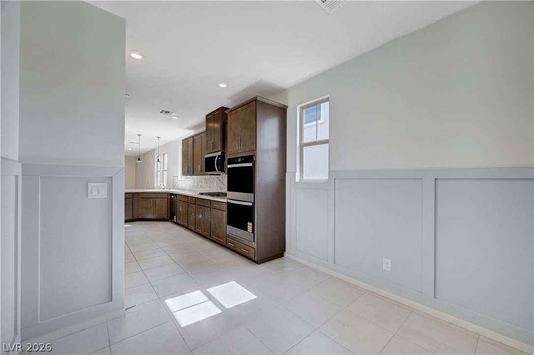 12470 Madison Park Place Property Photo 29