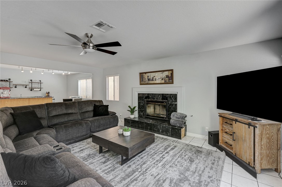 9920 Barrier Reef Drive Property Photo 13