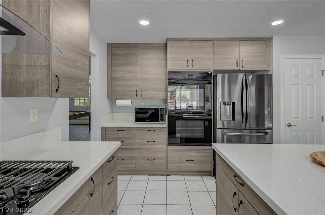 9920 Barrier Reef Drive Property Photo 22