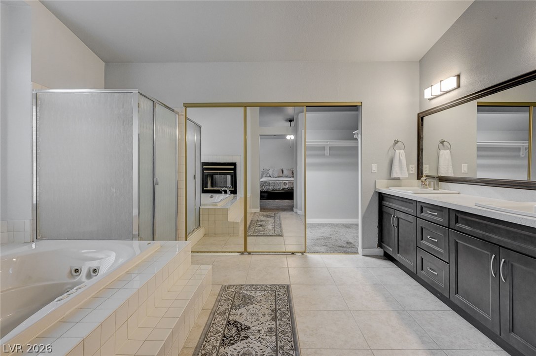 9920 Barrier Reef Drive Property Photo 32