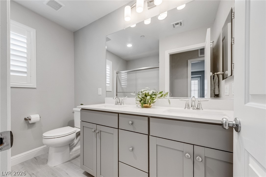 2807 Donatello Manor Place Property Photo 22