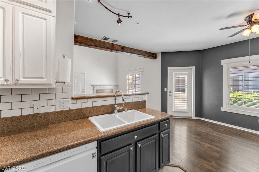 10515 Gold Shadow Avenue Property Photo 10