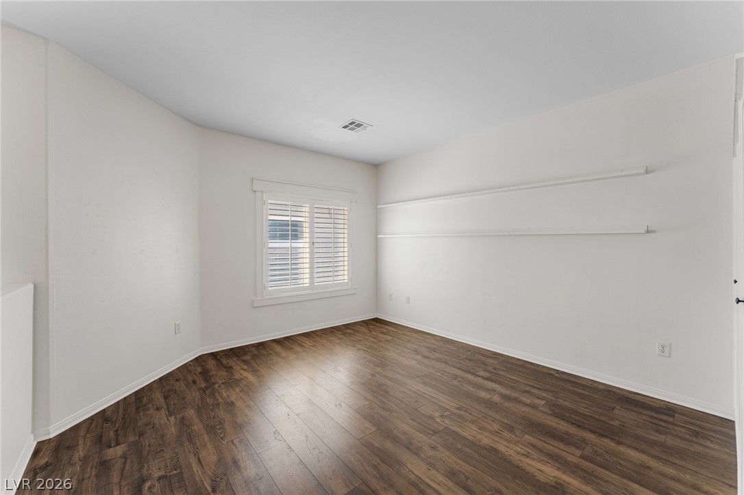 10515 Gold Shadow Avenue Property Photo 13