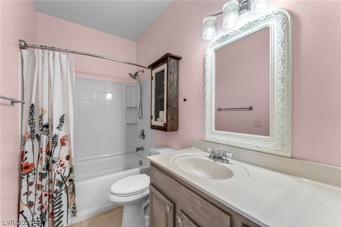 10515 Gold Shadow Avenue Property Photo 16