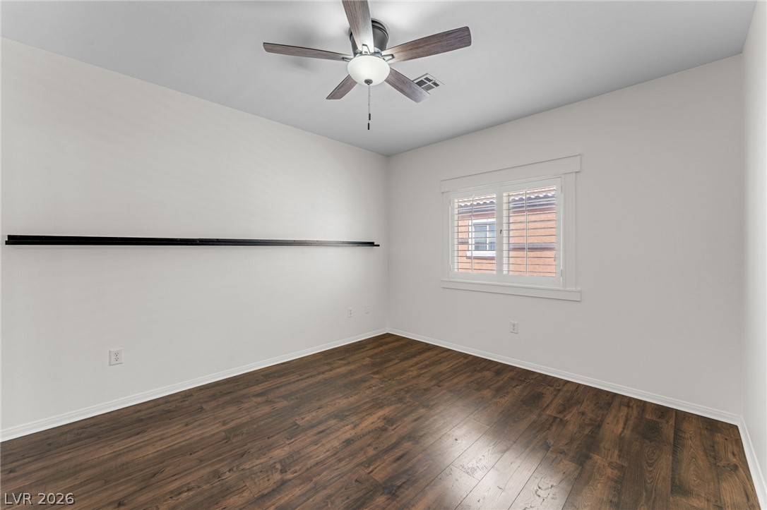 10515 Gold Shadow Avenue Property Photo 19