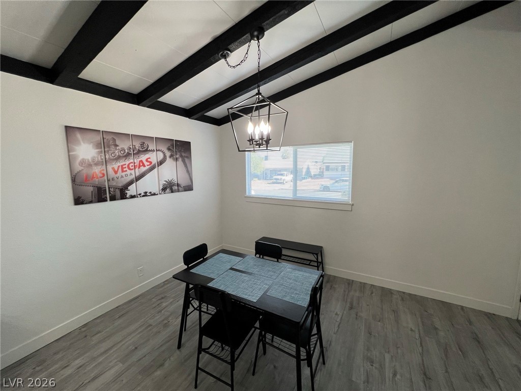 1821 Hassett Avenue Property Photo 2