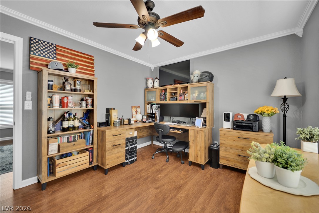 6245 Halstead Court Property Photo 4