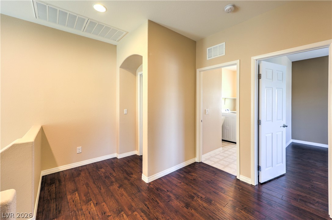 9559 Vega Carpio Avenue Property Photo 15