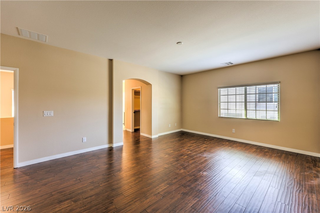 9559 Vega Carpio Avenue Property Photo 18
