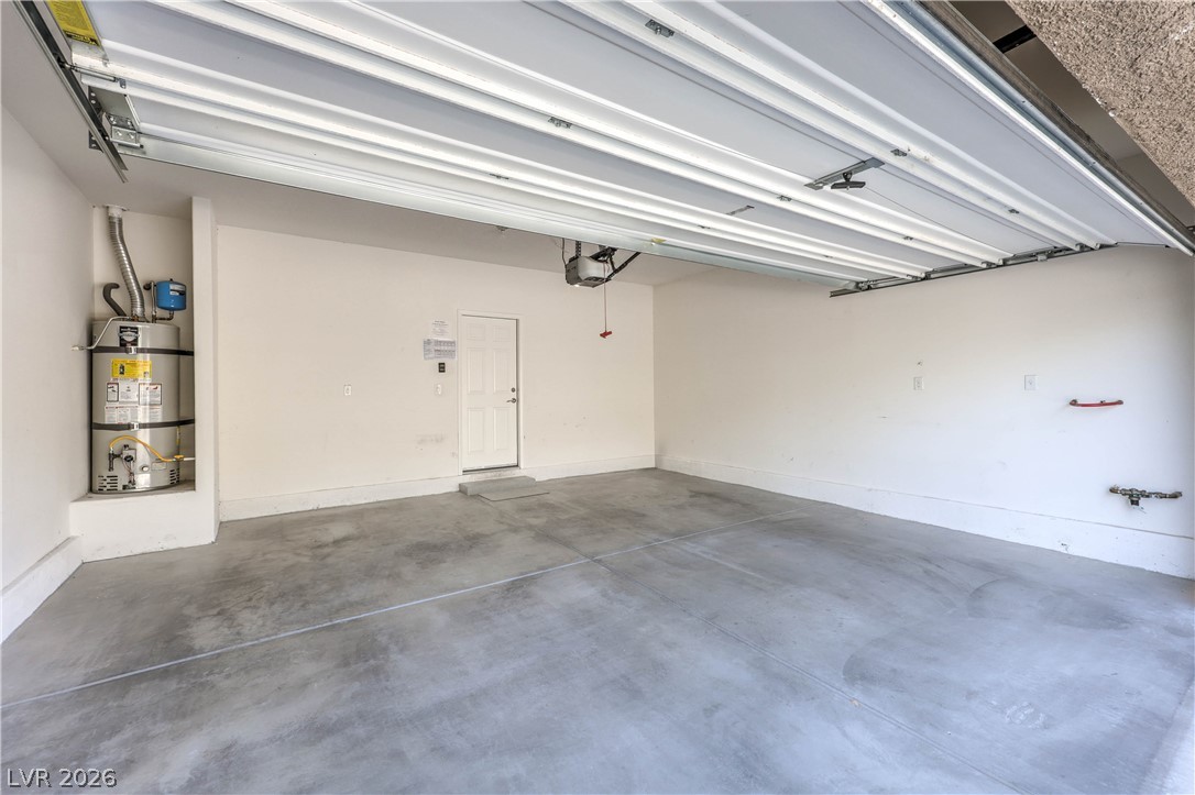 9559 Vega Carpio Avenue Property Photo 26