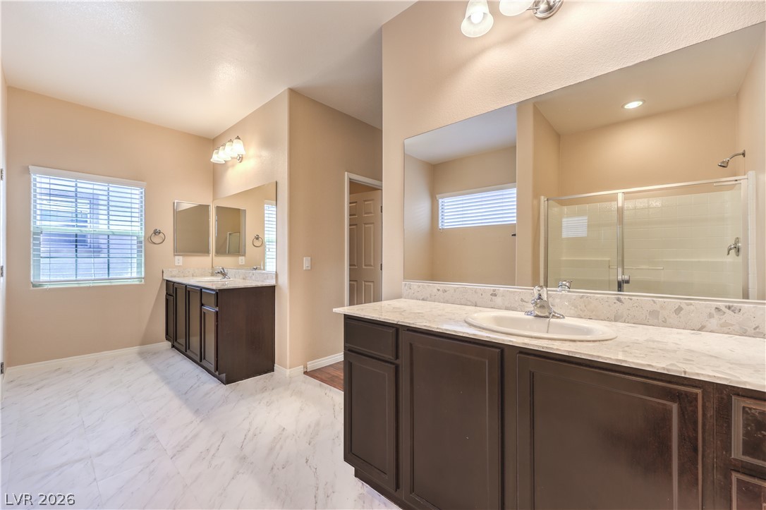 9559 Vega Carpio Avenue Property Photo 32