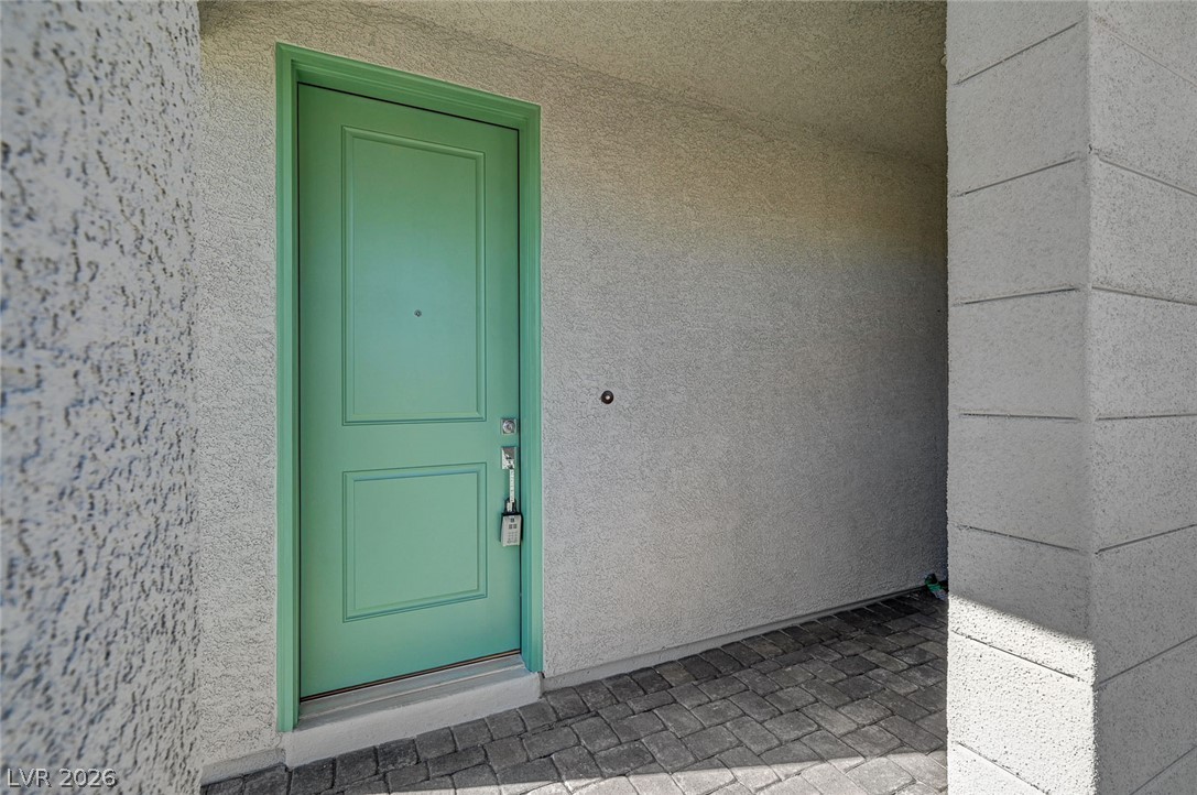 10165 Handline Chute Street Property Photo 8