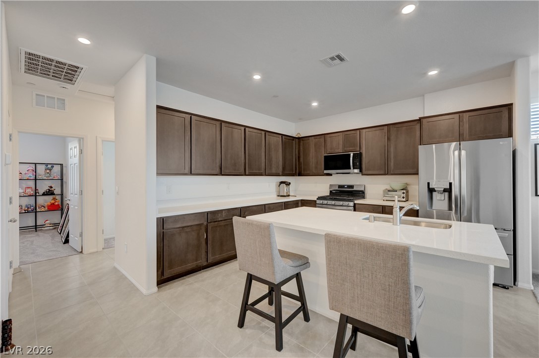 678 Anemone Lane Property Photo 13