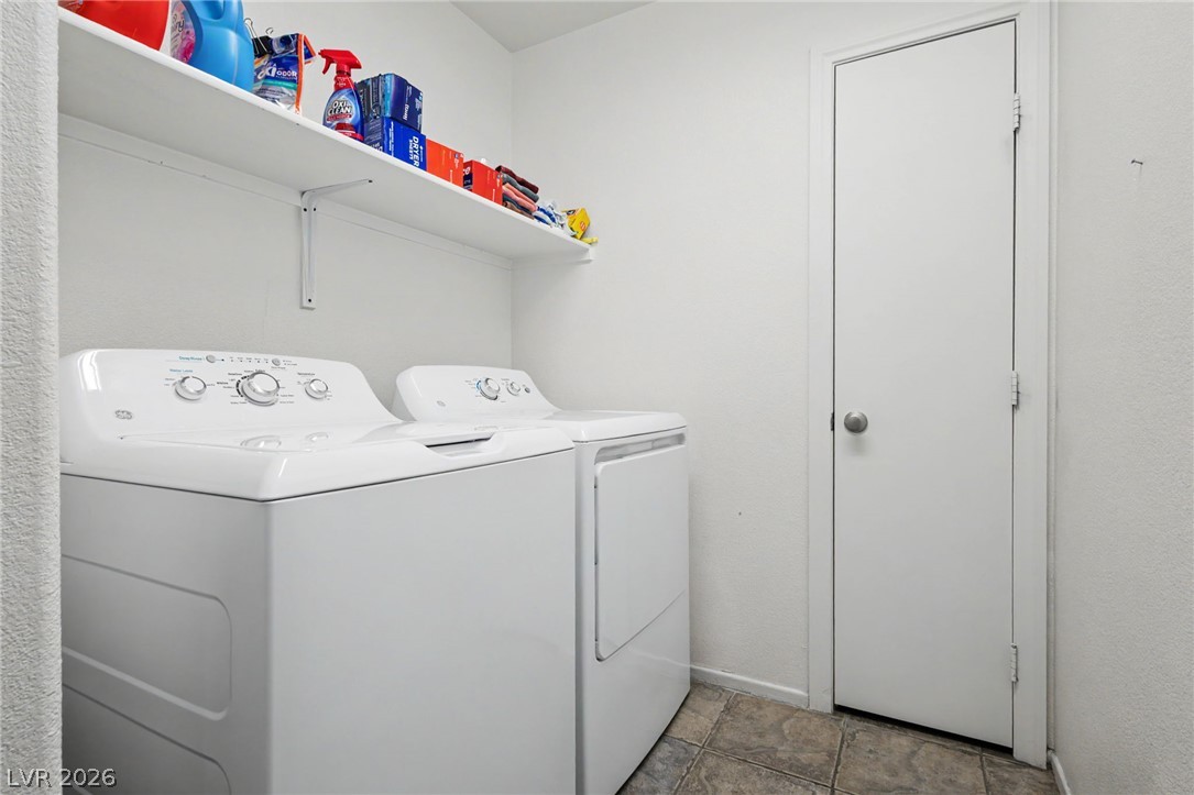 5582 Henshaw Avenue Property Photo 15