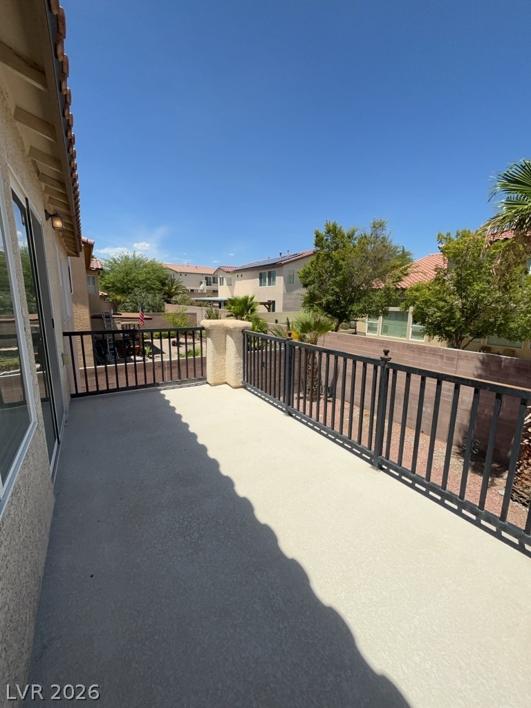 9412 Forest Edge Avenue Property Photo 5
