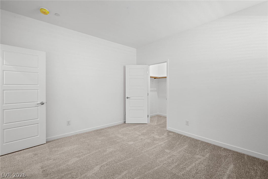 1417 Bianca Falls Drive Property Photo 7