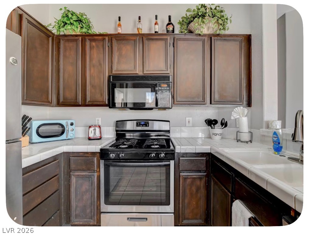 5422 Indigo Hills Street Property Photo 10