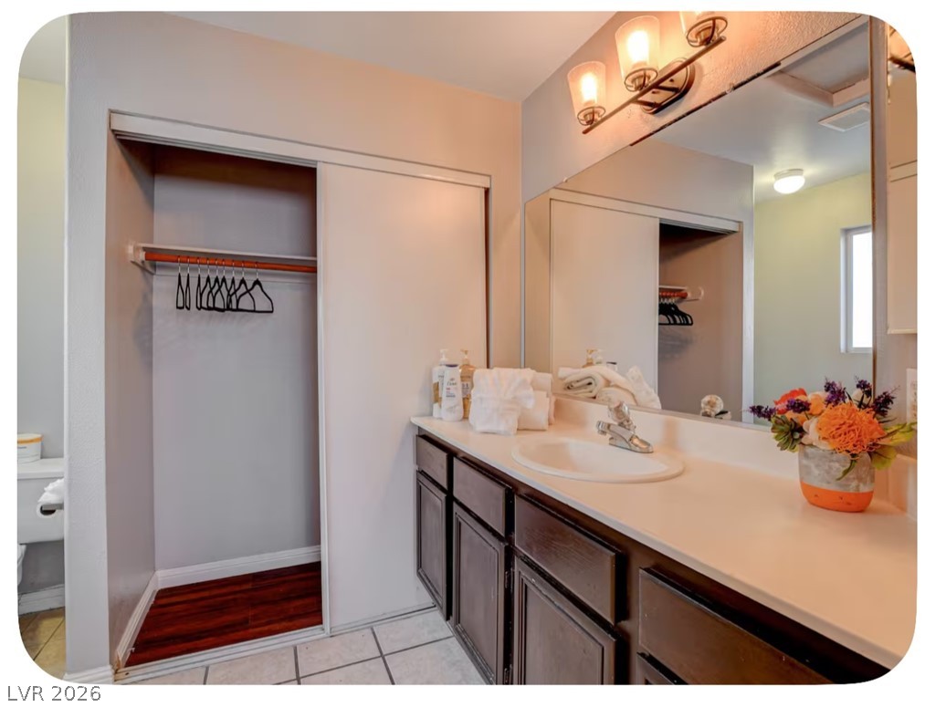 5422 Indigo Hills Street Property Photo 15