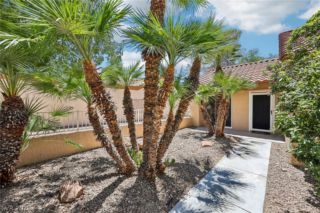 8701 Prairie Hill Drive Property Photo 30