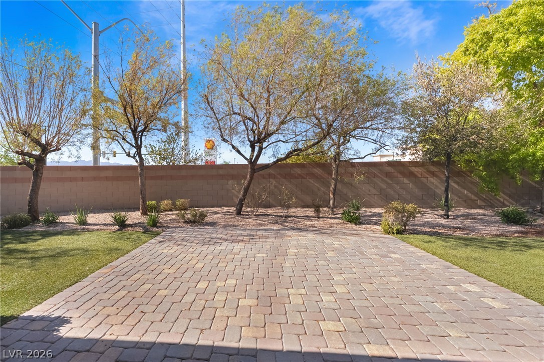 8584 South Garnet Lake Avenue Property Photo 44