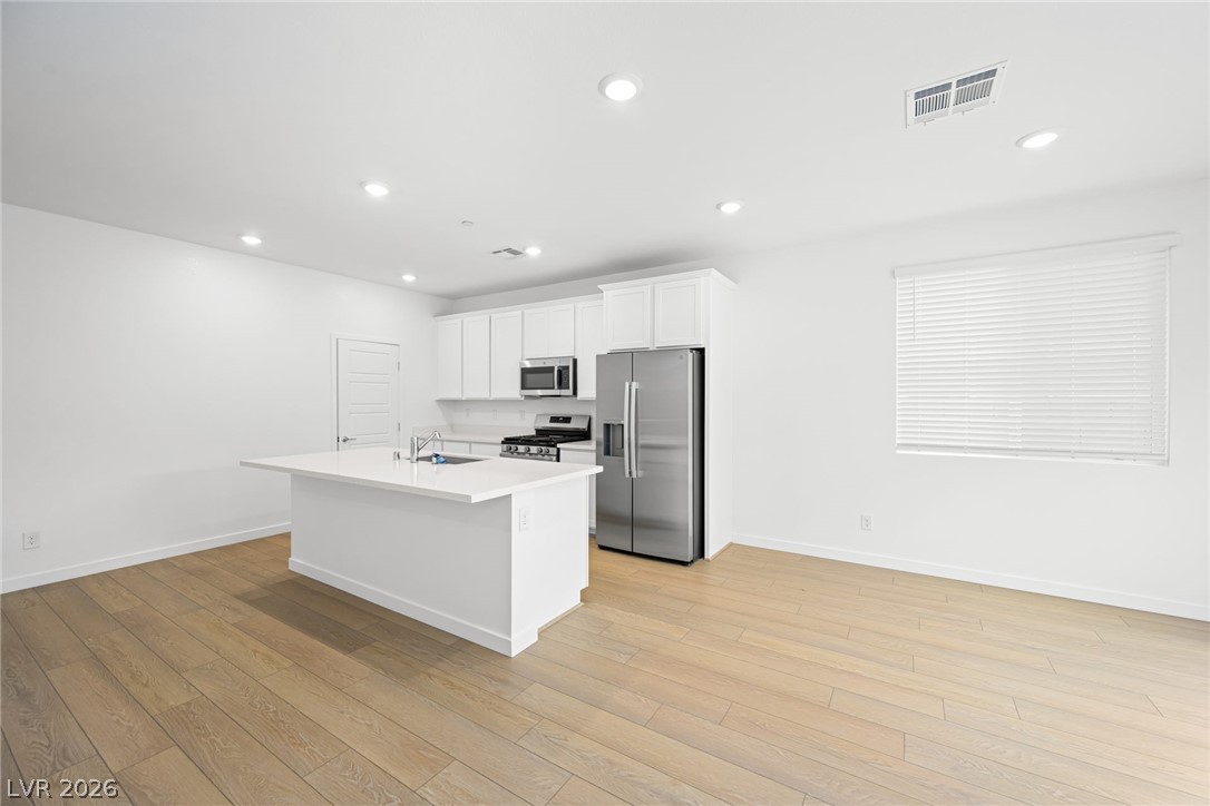 9781 Sunset Canyon Avenue Property Photo 7