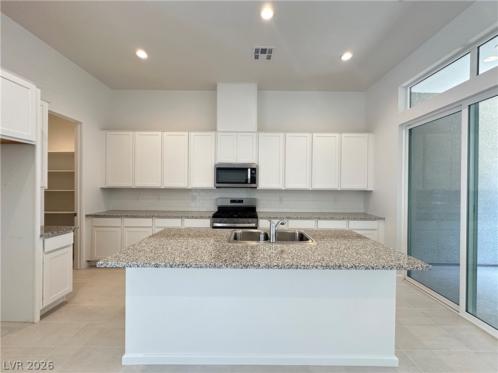 3331 Esker Ridge Avenue Property Photo 11